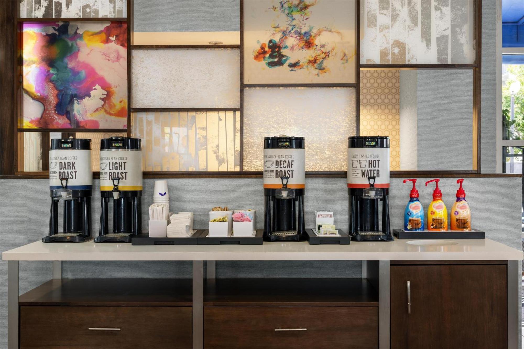 Hampton Inn & Suites Fort Lauderdale Airport Холивуд Екстериор снимка